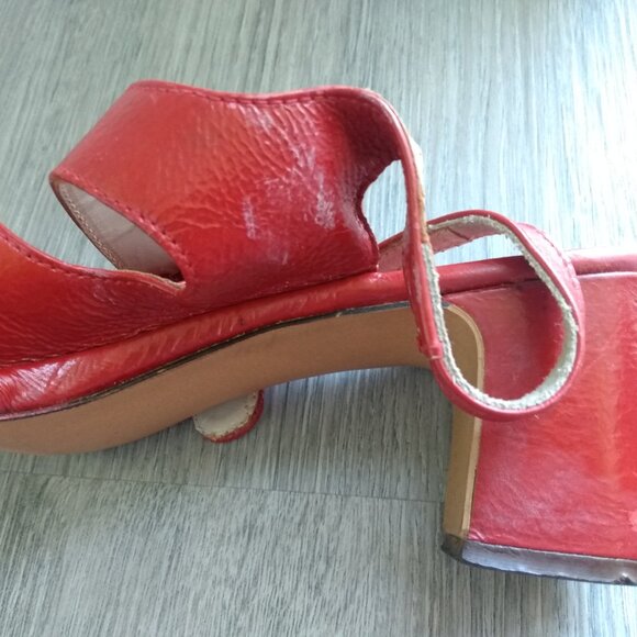 Vintage Red Shoes Size 8 / 9 Chunky Heels Strappy Slingbacks - Picture 10 of 15